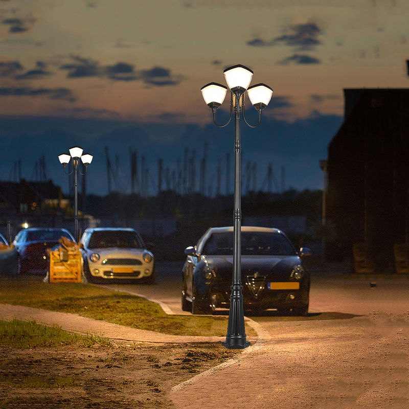 Ip65 extérieur toute la puissance en watts le réverbère que solaire a coulé 30lamp sous pression en aluminium perle la puissance élevée