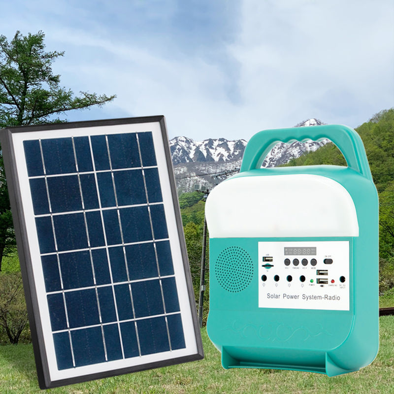 Système 6000mah de Mini Power Solar Home Lighting pour Kit Inverter Off Grid d'intérieur
