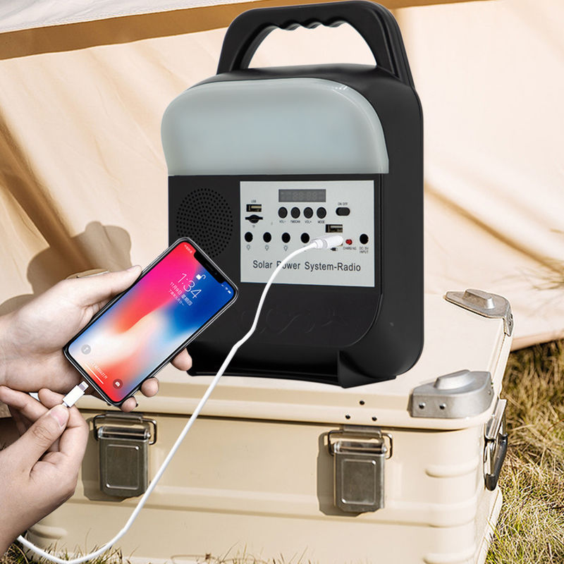 Radio à la maison rechargeable de système d'éclairage d'énergie Kit Solar Bulb Set With avec le port USB