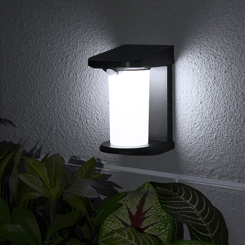 Lumière murale LED solaire Capteur de mouvement extérieur 80 CRI 45LM Capteur de mouvement étanche Sécurité solaire