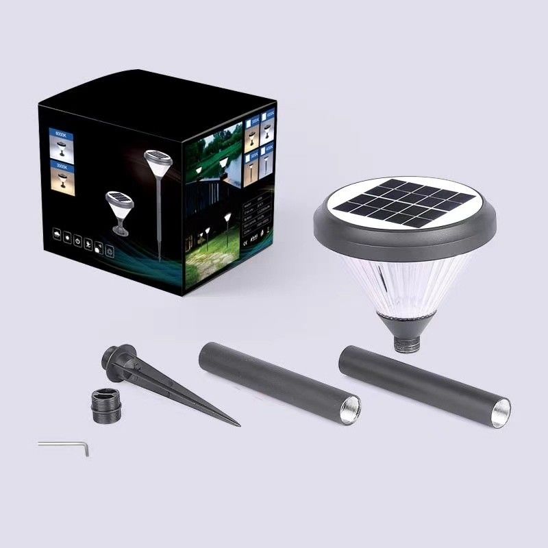 Vente chaude Décoration Étanche Extérieure Led Solaire Lumières Pelouse Spotlighting Spike Garden Light