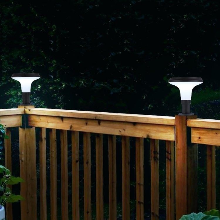 Lumière solaire actionnée solaire de courrier de la lumière LED de pelouse de lumière de décoration de lumière de pilier de LED