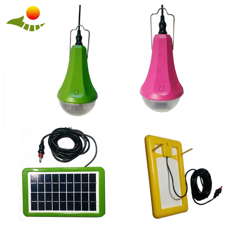 9W LED actionnée solaire a jeté le système d'éclairage solaire à télécommande de lumières pour la maison