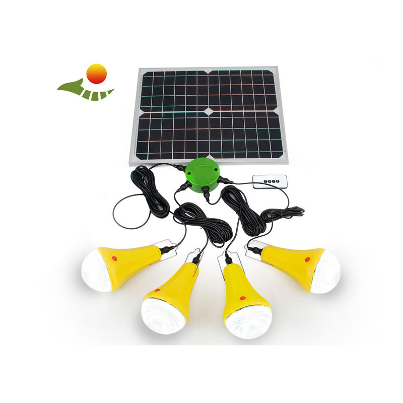 CE ROHS 11-30Hrs 4PCS Lampes au lithium Système solaire pour l'éclairage domestique Prix Lumière extérieure à énergie solaire intégrée