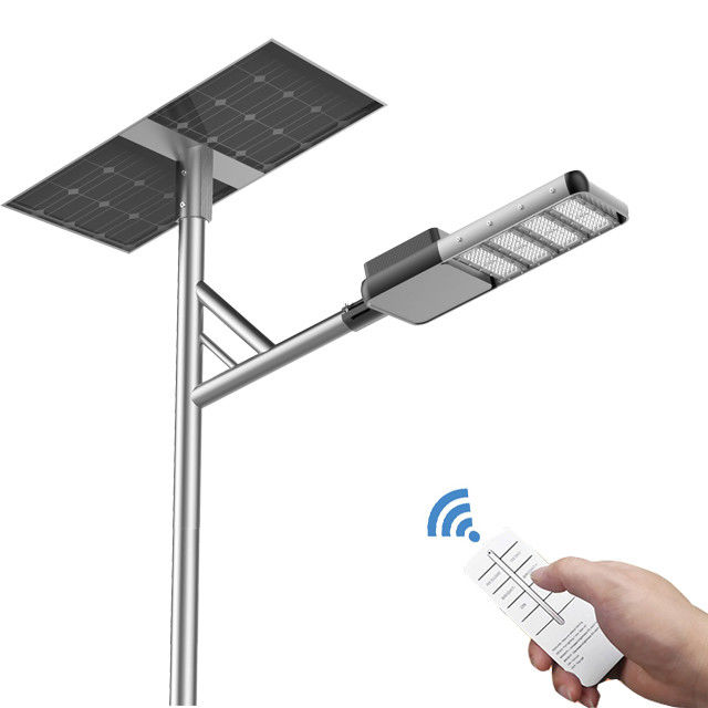 Lumière LED super lumineuse télécommande PIR capteur de mouvement extérieur applique murale solaire lampadaire solaire