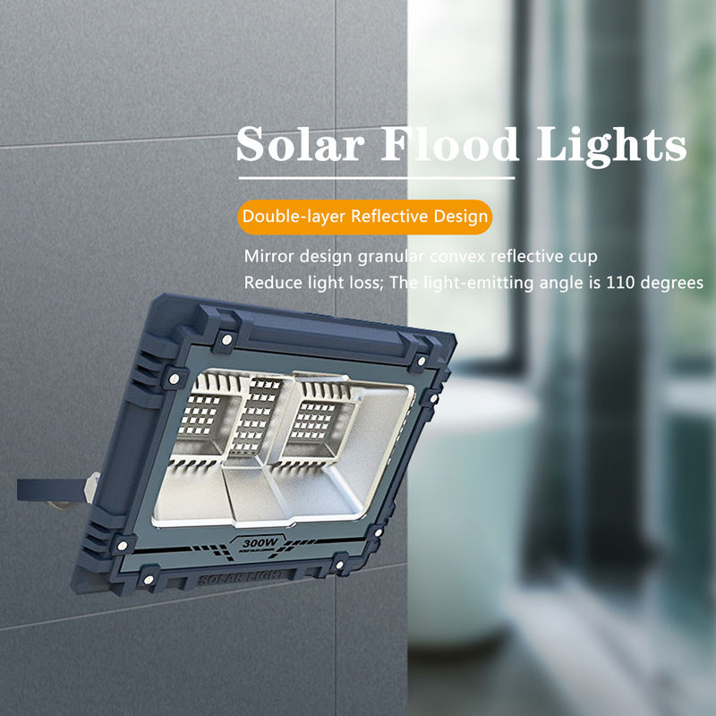 Réverbère solaire lumineux superbe éclairage extérieur mené solaire puissant de lumière d'inondation de RVB avec à télécommande