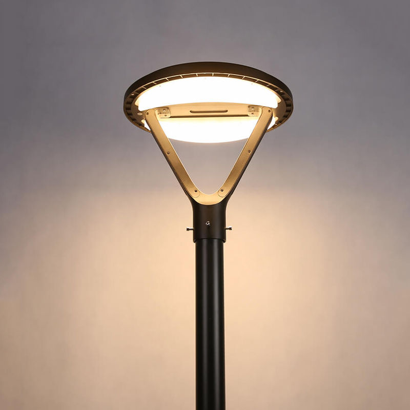 Article décoratif de puissance de lumière de pilier de porte de vente chaude allumant la lumière solaire extérieure de jardin de LED