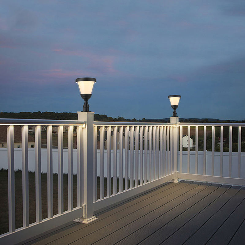Les lumières solaires extérieures de courrier de Main Gate Pillar 3.2V LED de barrière font du jardinage décor