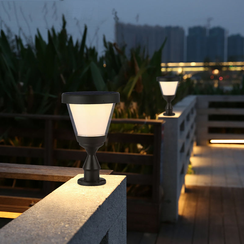 Les lumières solaires extérieures de courrier de Main Gate Pillar 3.2V LED de barrière font du jardinage décor