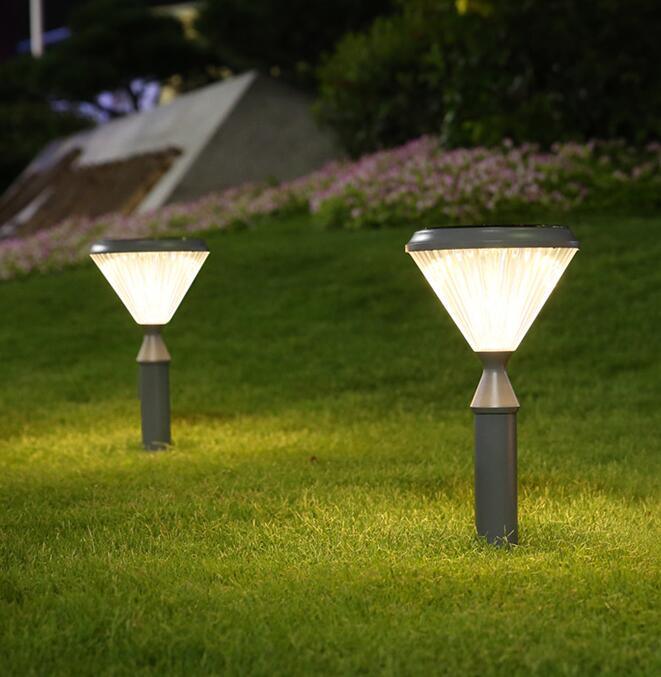 Lumières solaires de paysage de la villa 3W de porte de jardin extérieur lumineux chaud blanc chaud futé de décoration