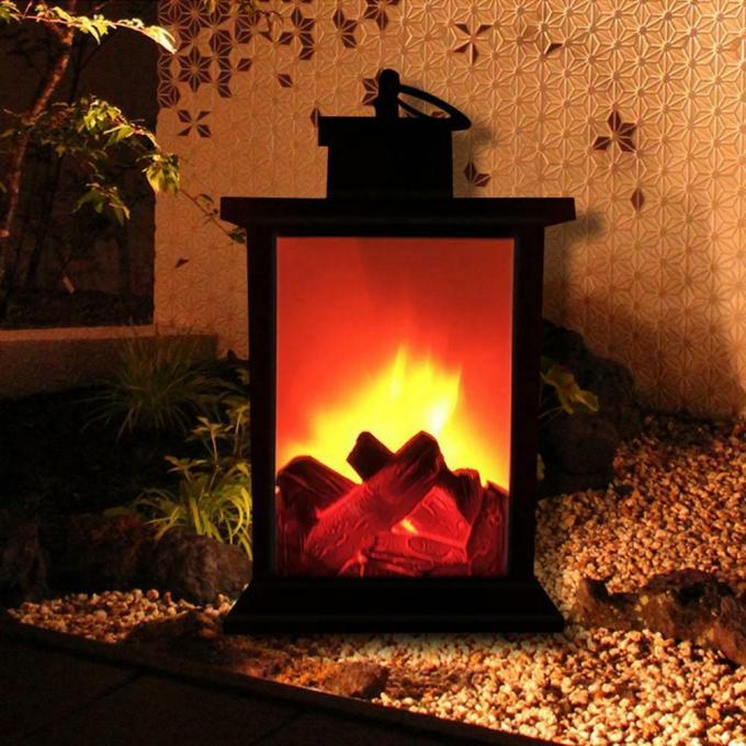 Lumière de clignotement de décoration de Noël de lanterne de l'effet LED de flamme de feu de bois de lampe de cheminée