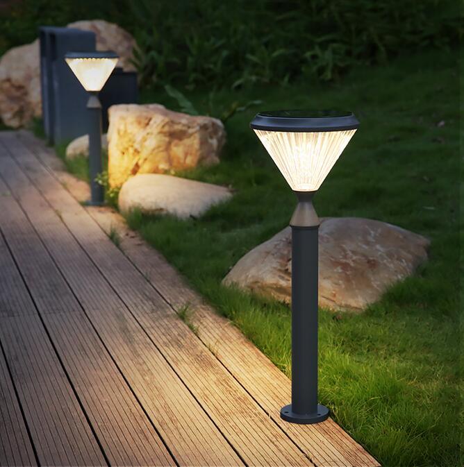 Nouveau système d'alimentation solaire extérieur de Diamond Garden Stake Solar Light de la décoration 2021