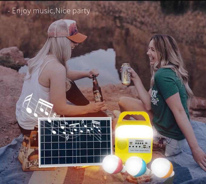 Énergie solaire allumant la nuit d'amis de pêche de stalle du marché de nuit de secours de panne d'électricité pêchant la lampe à télécommande d'entretien de voiture