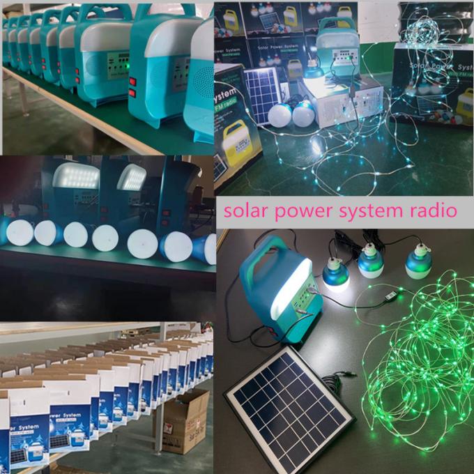 12W kit portatif de système d'éclairage d'énergie solaire d'ampoules du panneau solaire 4 LED pour la maison avec le téléphone portable chargeant de la parenthèse